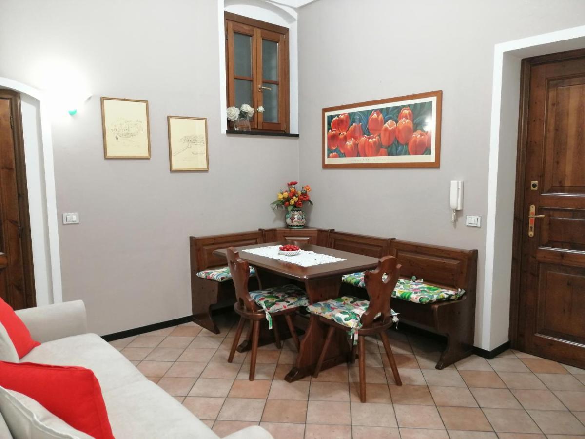 Casa Nives Apartment อิมเปรีอา ภายนอก รูปภาพ